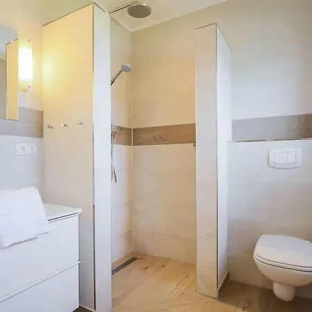 Buedlfarm-wohlfuehlhuette